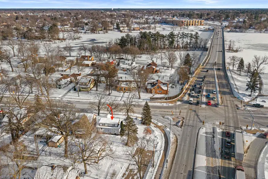 990 2ND AVENUE SOUTH, Wisconsin Rapids, WI 54495 - #2