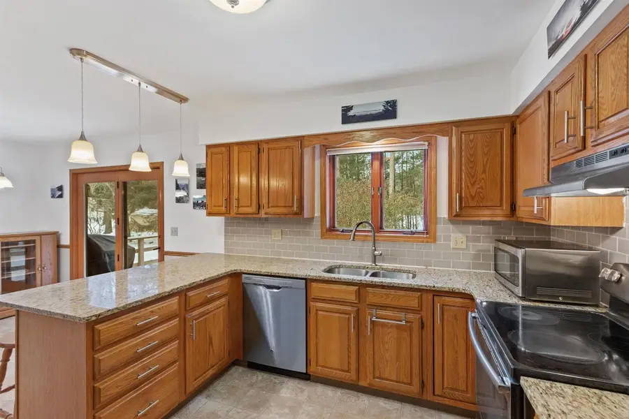 921 TANGLEWOOD DRIVE, Plover, WI 54467 - #3