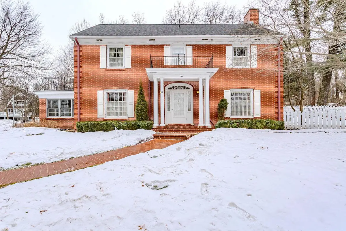 711 N 10TH STREET, Wausau, WI 54403 - #1