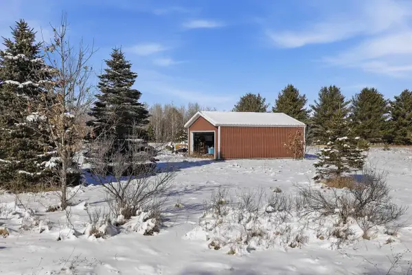 8846 COUNTY ROAD N, Almond, WI 54909