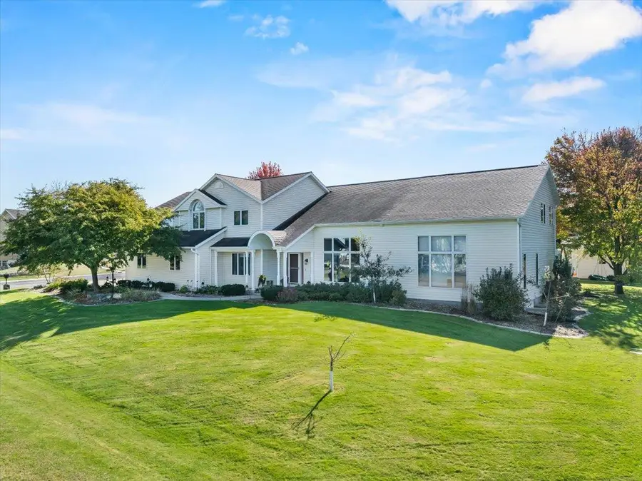 2112 W 3RD STREET, Marshfield, WI 54449 - #2