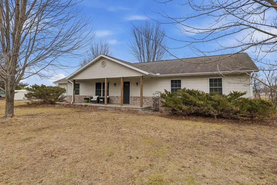 2825 LEAHY AVENUE, Stevens Point, WI 54481 - #2