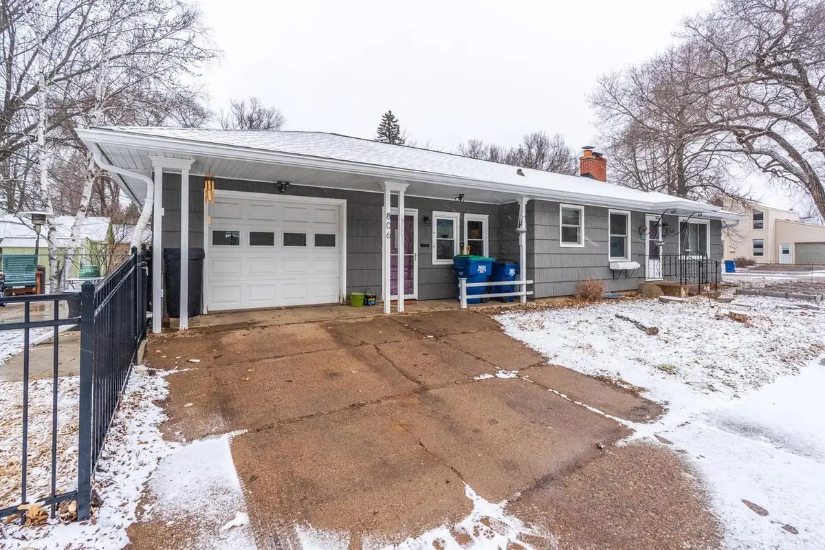 806 CHELLIS STREET, Wausau, WI 54401 - #1