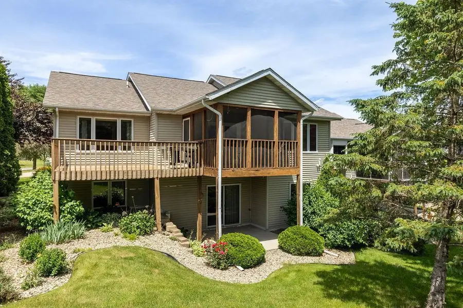 209 MORNINGSIDE DRIVE, Deerfield, WI 53531 - #3