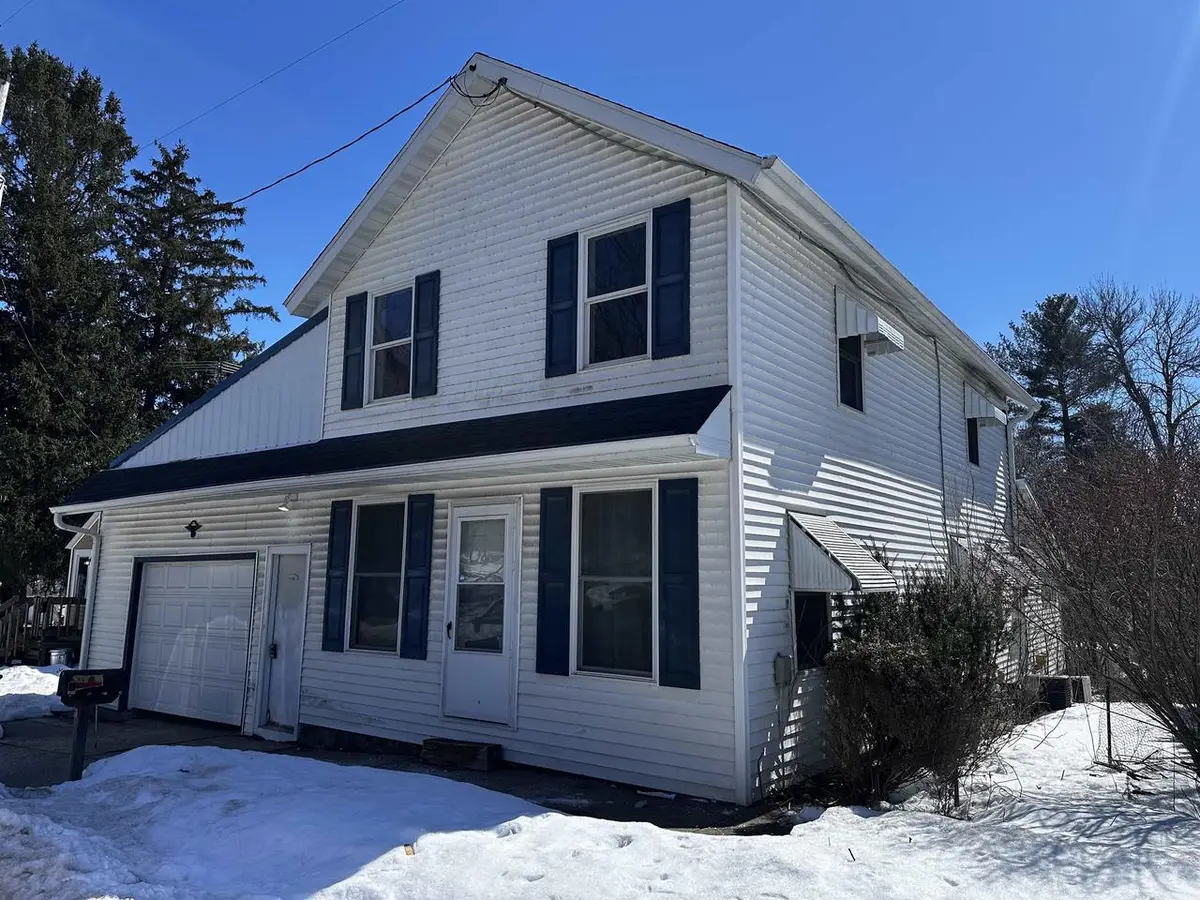 4941 N FOURTH STREET, Leopolis, WI 54948 - #1