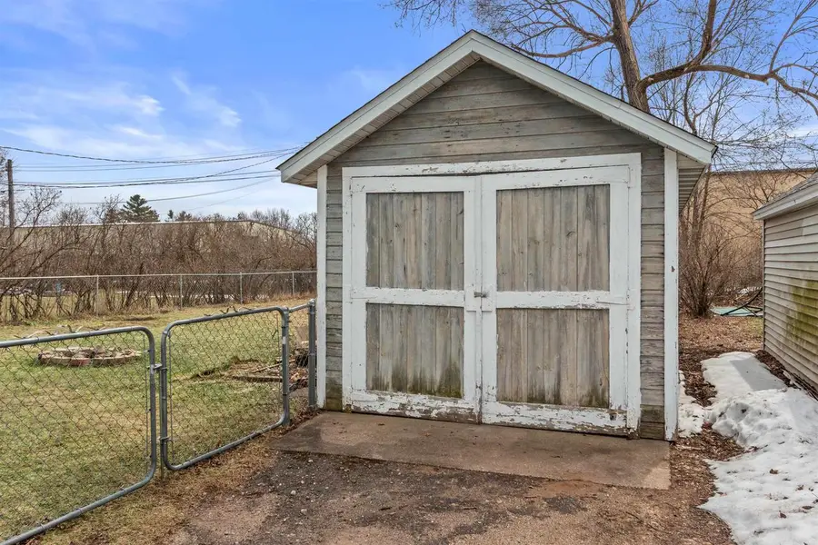 1630 OAK STREET, Wisconsin Rapids, WI 54494 - #3