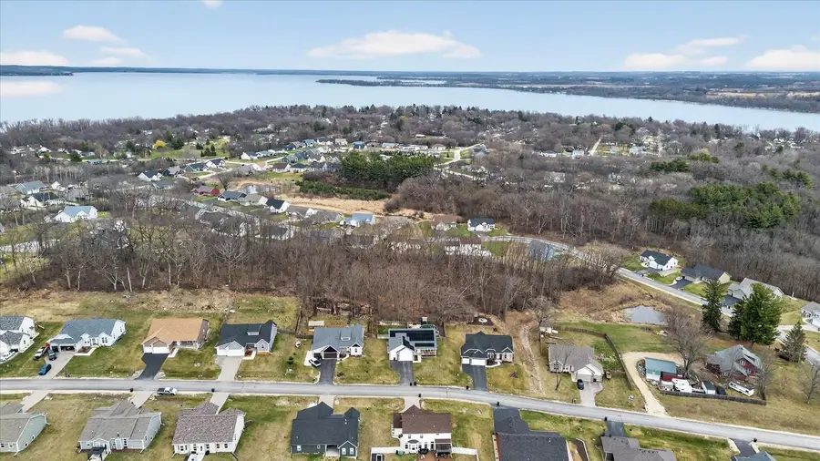 11142 N LAKE WOODS DRIVE, Fulton, WI 53534 - #3