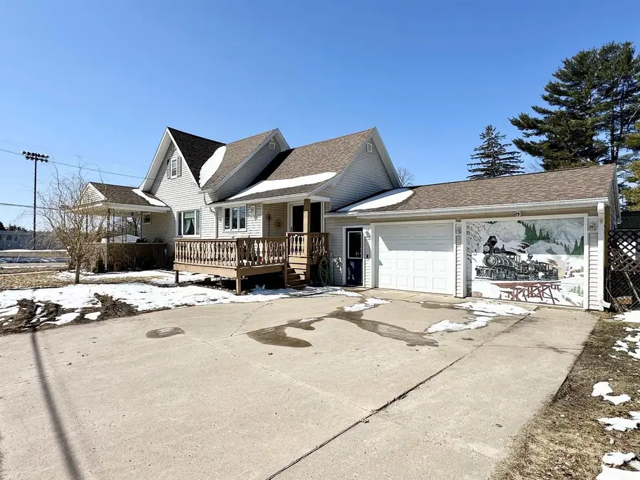 1302 5TH AVENUE, Antigo, WI 54409 - #3