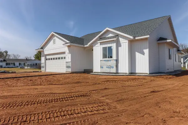 1030 MICHELE COURT, Port Edwards, WI 54469