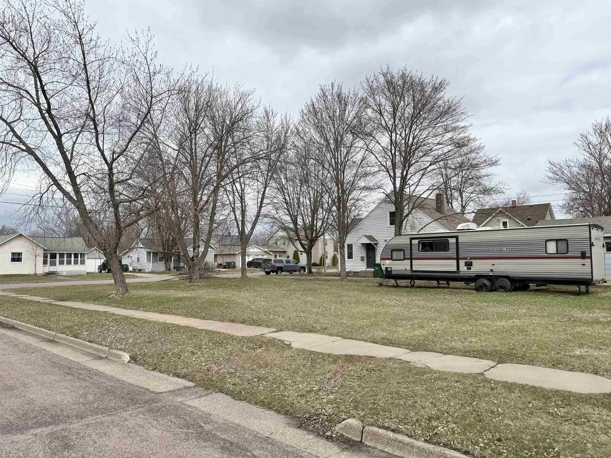 510 13TH STREET NORTH, Wisconsin Rapids, WI 54494 - #1