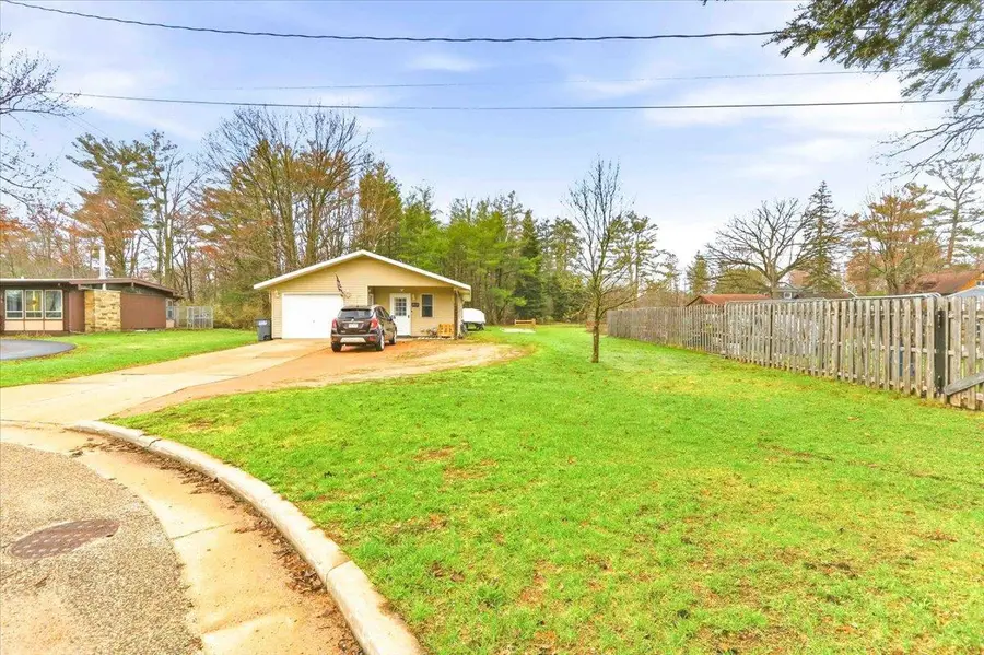 1004 19TH AVENUE, Wisconsin Rapids, WI 54495 - #3