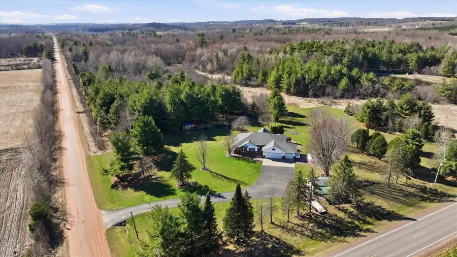 11712 EISENHOWER DRIVE, Chili, WI 54420 - #2