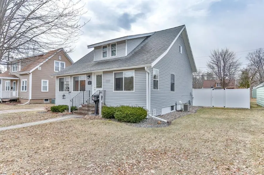311 WESTON AVENUE, Rothschild, WI 54474 - #2