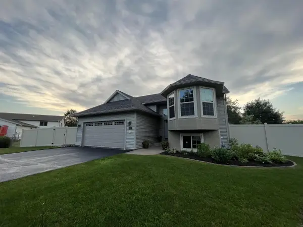 2135 VICTOR LANE, Kronenwetter, WI 54455