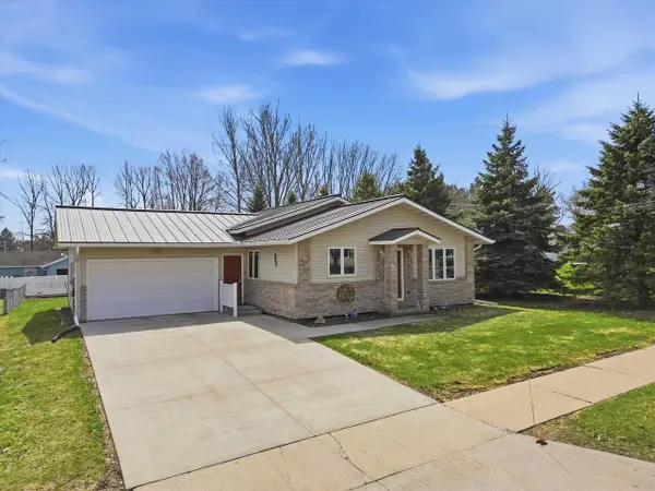 404 IVES STREET, Marshfield, WI 54449