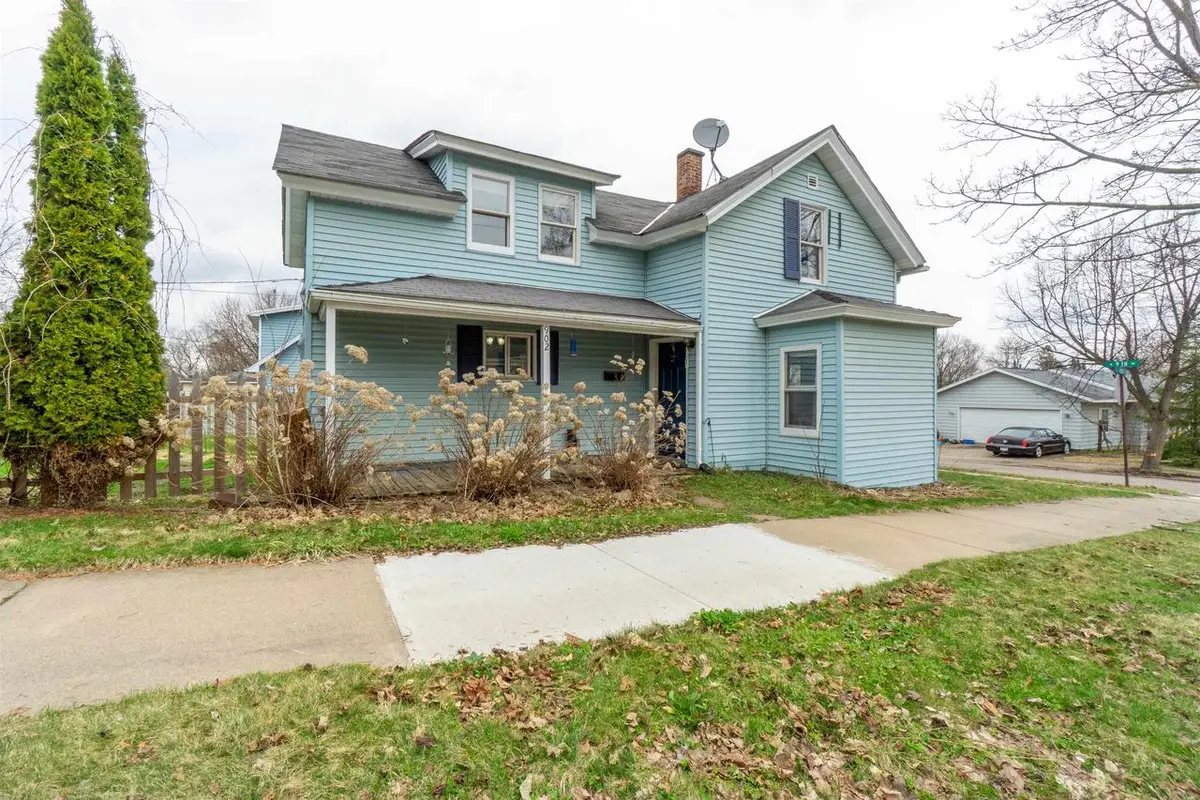 902 ELM STREET, Wausau, WI 54401 - #1
