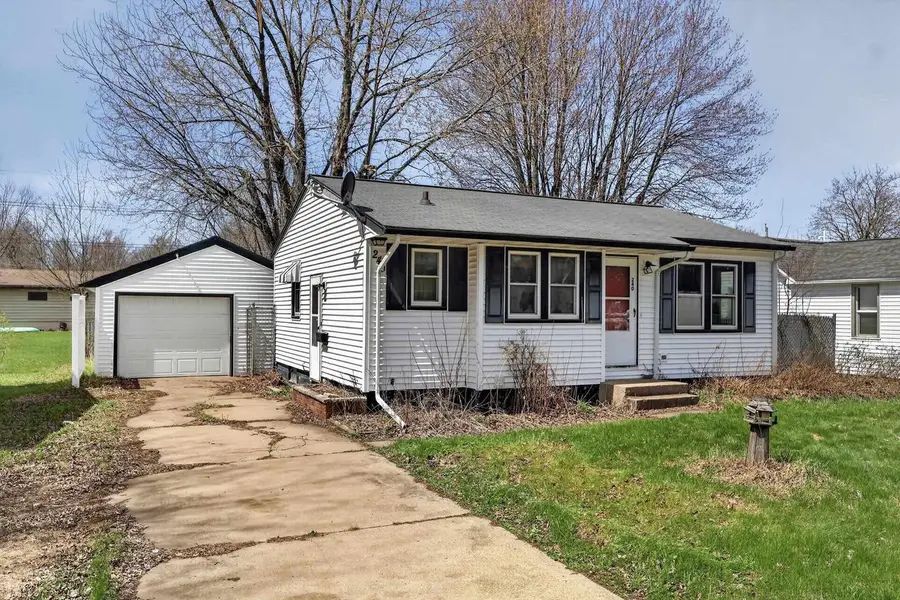 240 20TH AVENUE SOUTH, Wisconsin Rapids, WI 54495 - #2