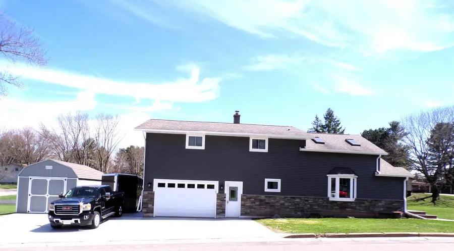 118 N CROCKER AVENUE, Greenwood, WI 54437 - #2