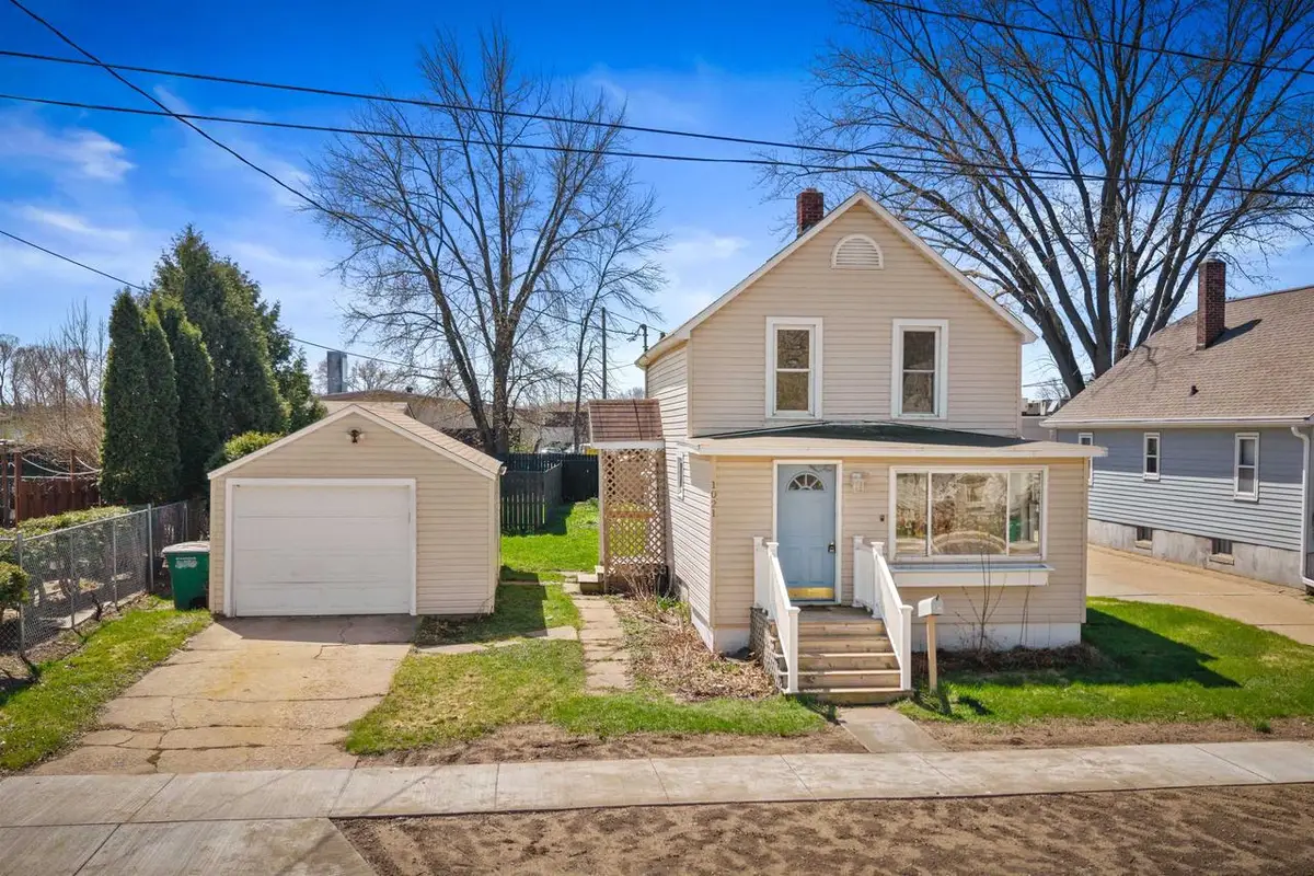 1021 MCKINLEY STREET, Wisconsin Rapids, WI 54495 - #1