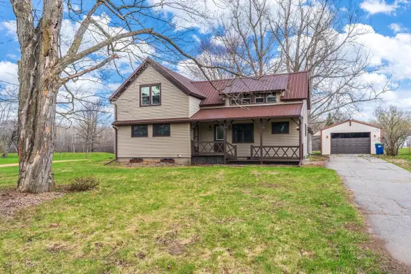 N7716 PINE STREET, Eland, WI 54427