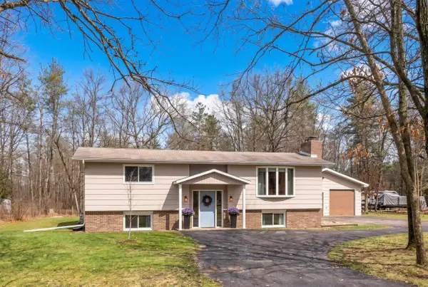 396 WOODBRIDGE WAY, Nekoosa, WI 54457