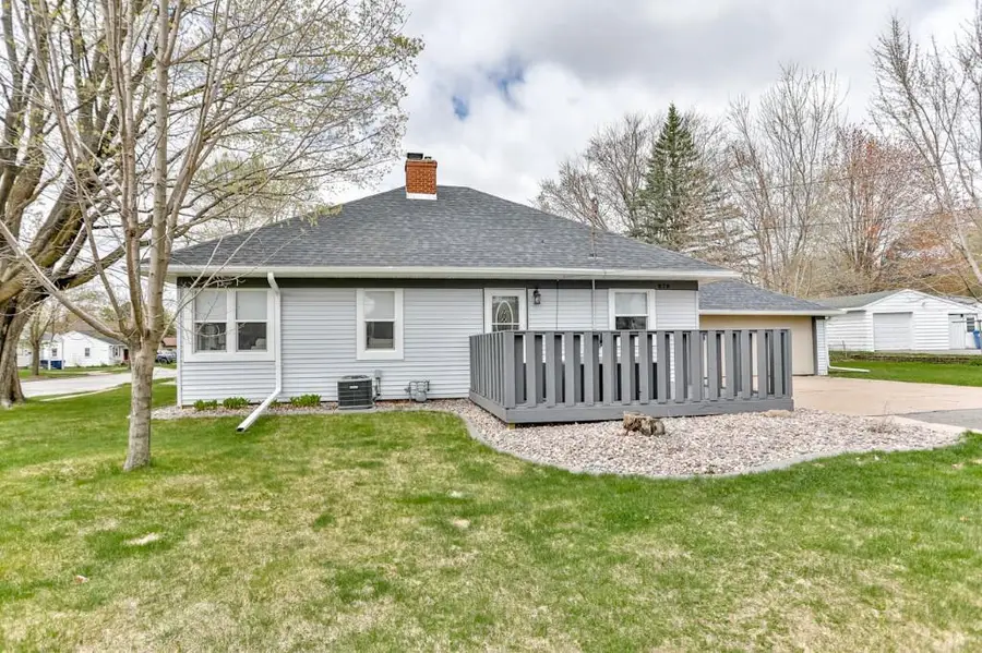 828 WAUSAU AVENUE, Wausau, WI 54403 - #2