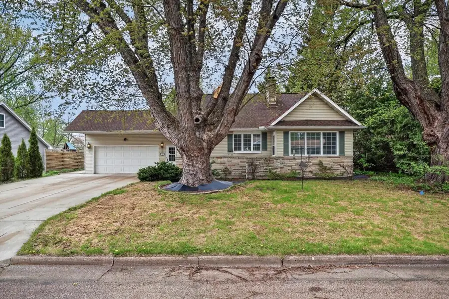 540 19TH AVENUE SOUTH, Wisconsin Rapids, WI 54495 - #2