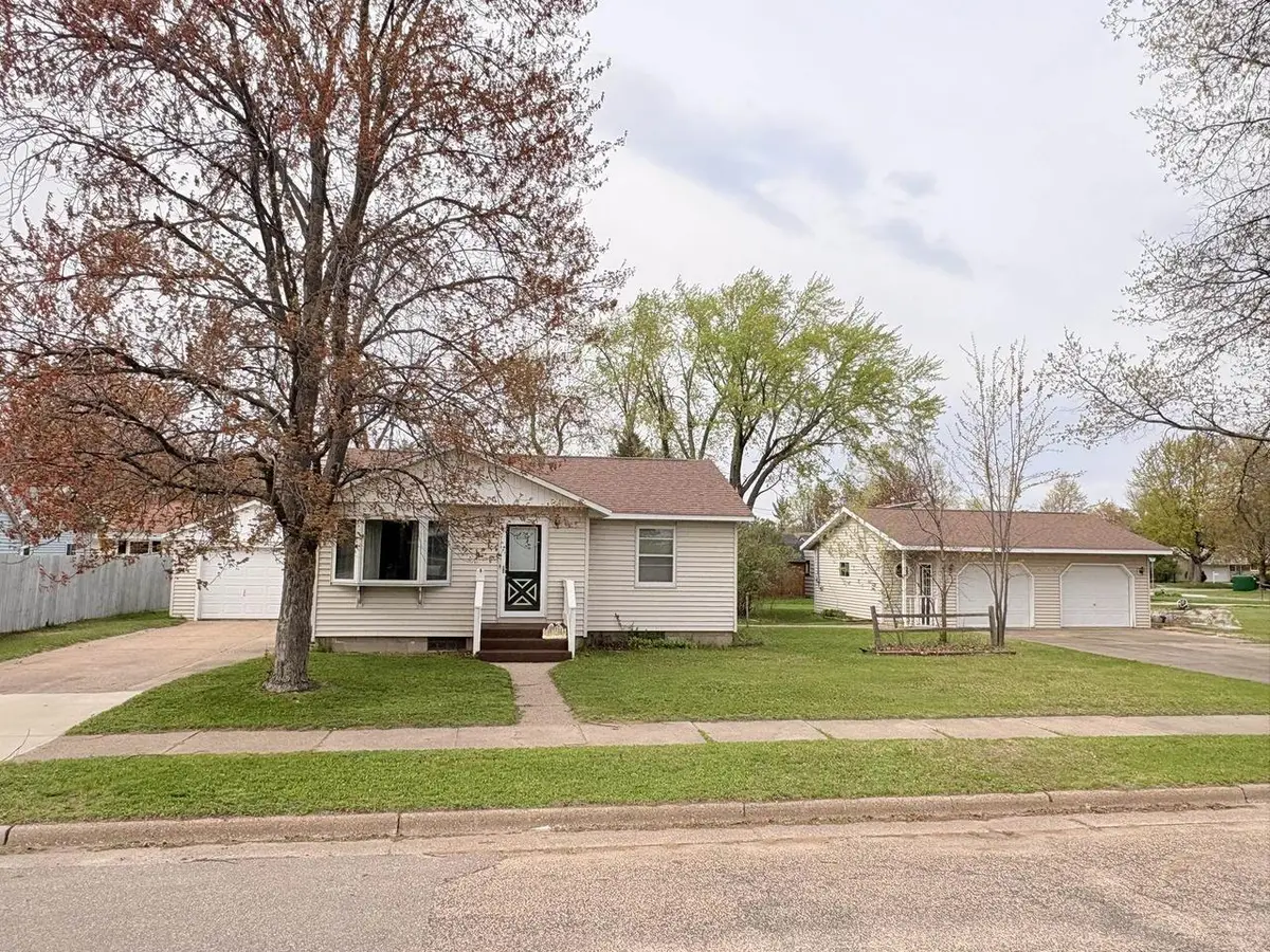 1521 MONROE STREET, Wisconsin Rapids, WI 54494 - #1