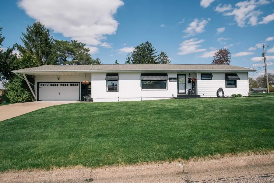 401 SUNSET PLACE, Neillsville, WI 54456 - #2