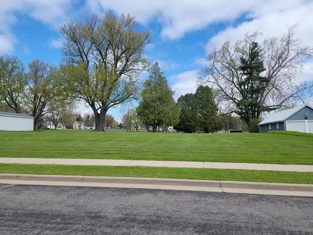 813 & 815 WESTERN STREET, Marshfield, WI 54449 - #2
