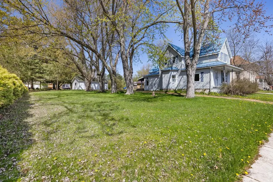 523 2ND STREET, Colby, WI 54421 - #3