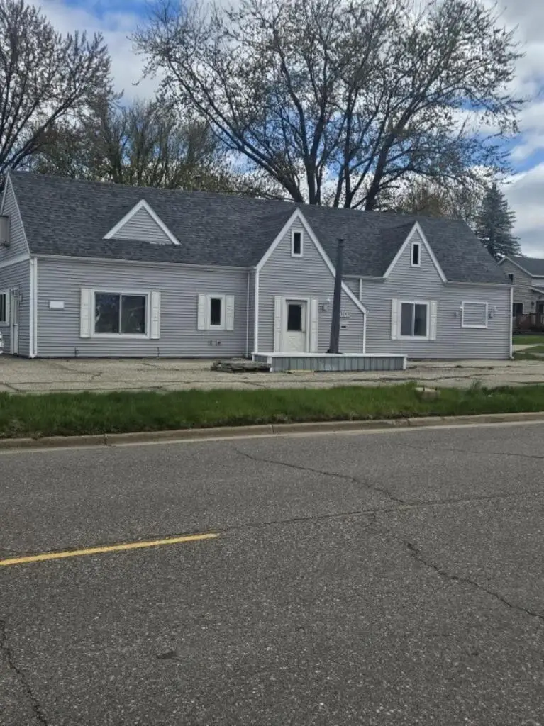 300 W STANLEY STREET, Thorp, WI 54771 - #1