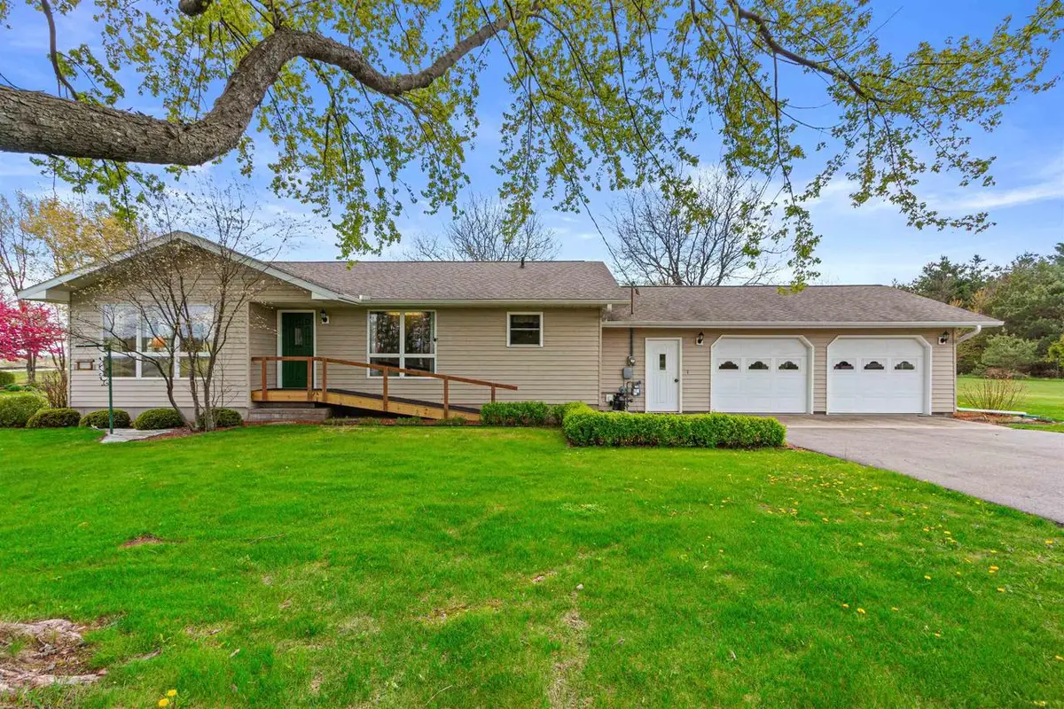 5805 COUNTY HIGHWAY F, Wisconsin Rapids, WI 54495 - #1