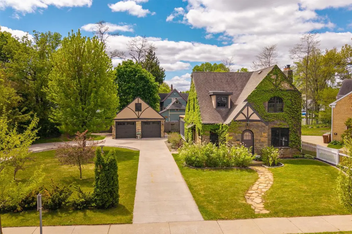 1709 MAIN STREET, Stevens Point, WI 54481 - #1