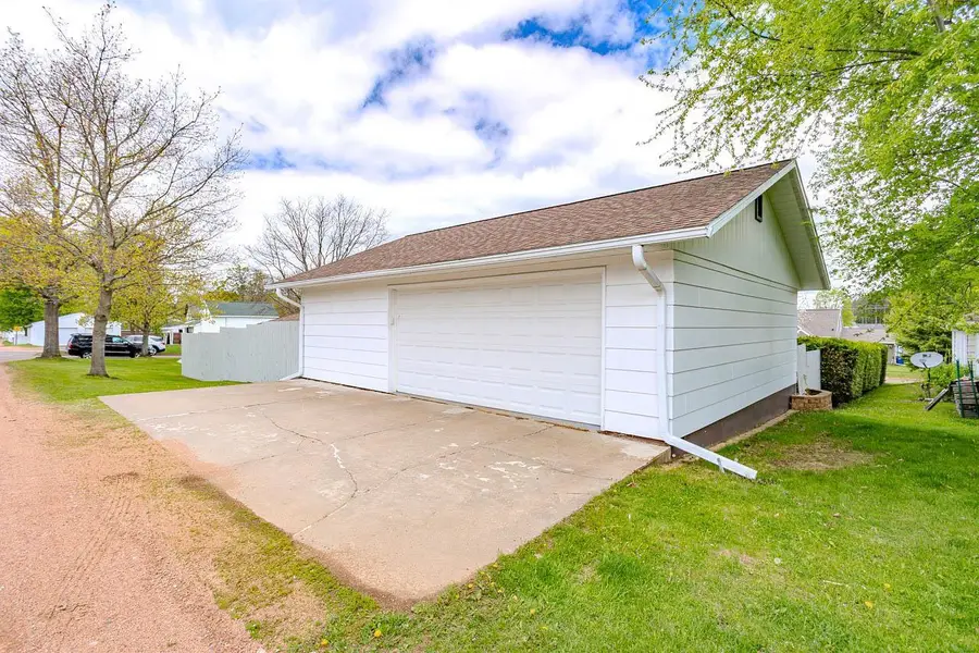 709 N POPLAR STREET, Merrill, WI 54452 - #3