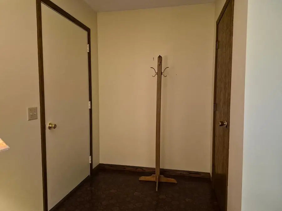 1300 E 20TH STREET, Marshfield, WI 54449 - #2
