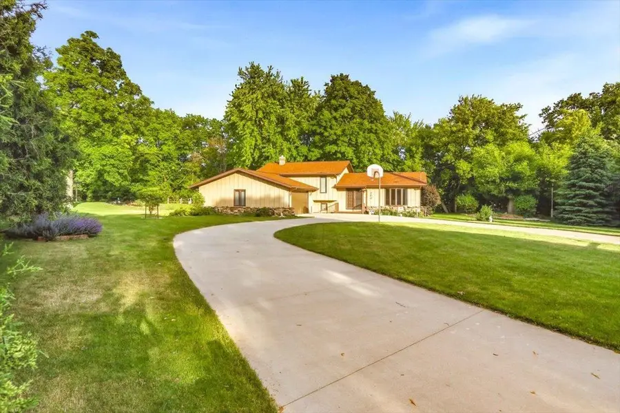 206 BUCHANAN STREET, Little Chute, WI 54140 - #2