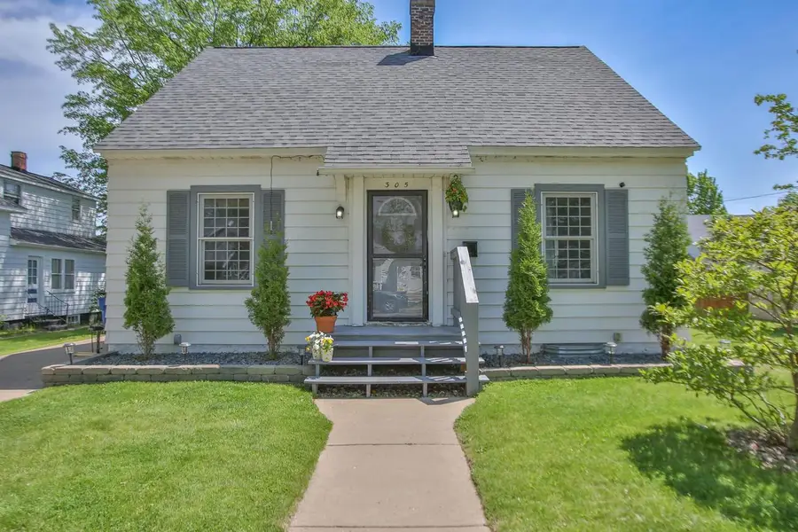 305 N STUYVESANT STREET, Merrill, WI 54452 - #2