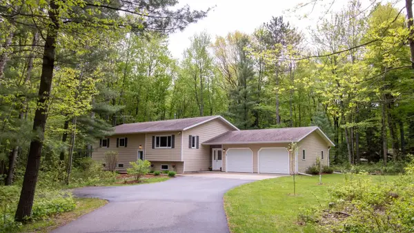 223135 BARBERRY COURT, Wausau, WI 54401