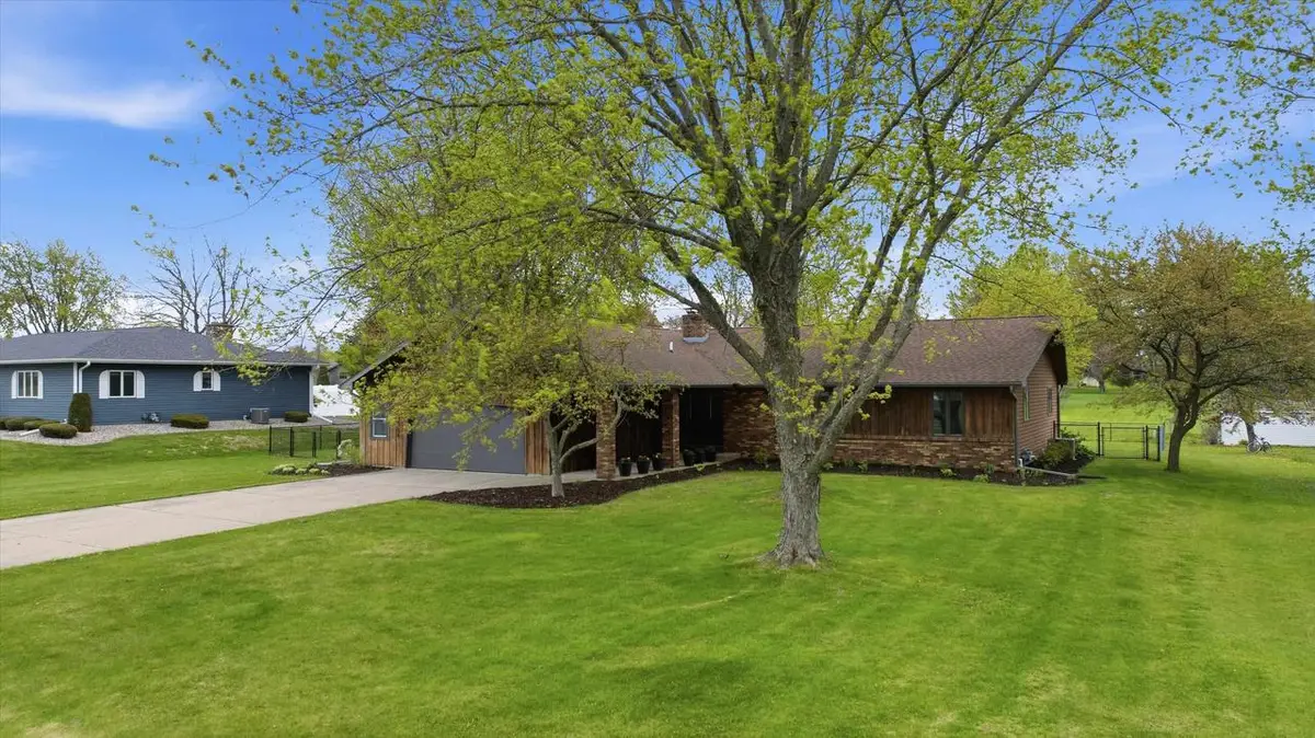 2308 E FILLMORE STREET, Marshfield, WI 54449 - #1