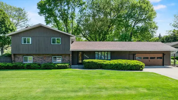 1506 W 4TH STREET, Marshfield, WI 54449
