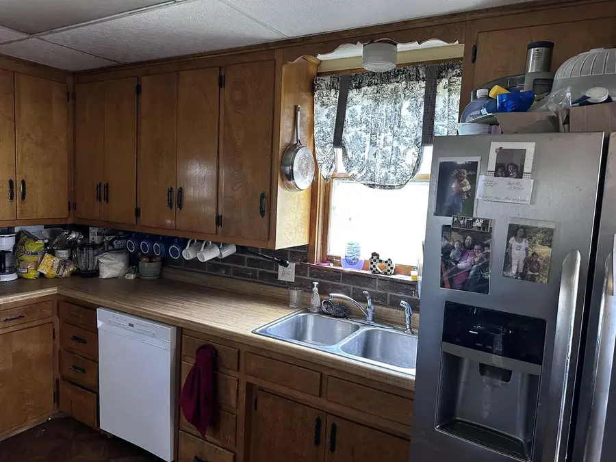 617 S FOURTH AVENUE, Wausau, WI 54401 - #3