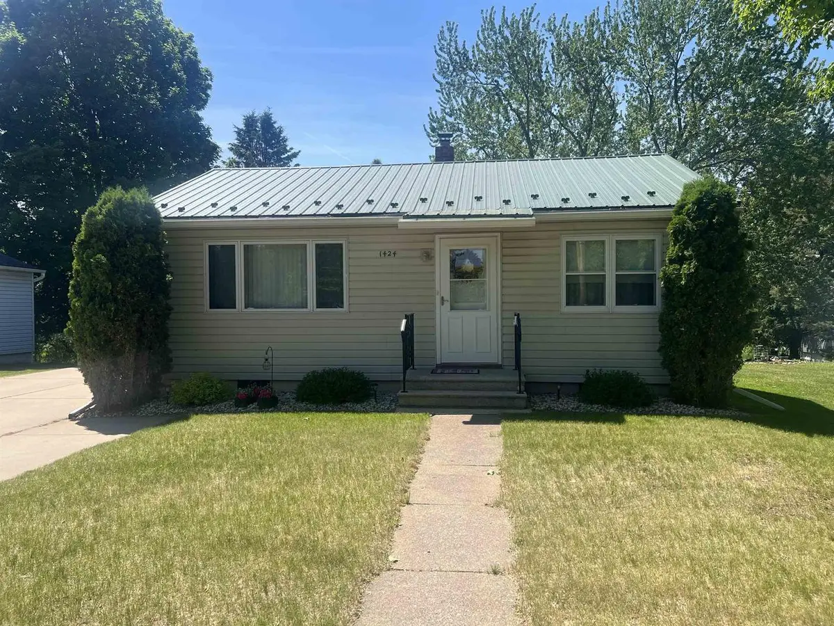 1424 BUREK AVENUE, Wausau, WI 54401 - #1