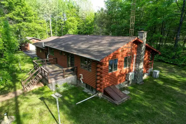W6542 MILKY ROAD, Tomahawk, WI 54487