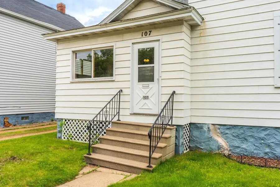 107 N POLK STREET, Merrill, WI 54452 - #3