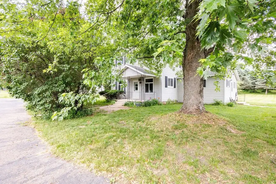 401 WATER STREET, Rosholt, WI 54473 - #3