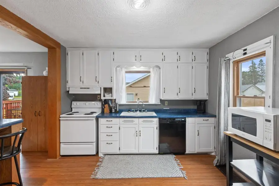 1910 CLIFF STREET, Wisconsin Rapids, WI 54494 - #3