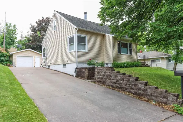 807 NINA AVENUE, Wausau, WI 54403