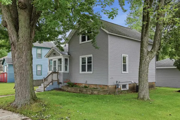 451 N 9TH AVENUE, Wisconsin Rapids, WI 54494