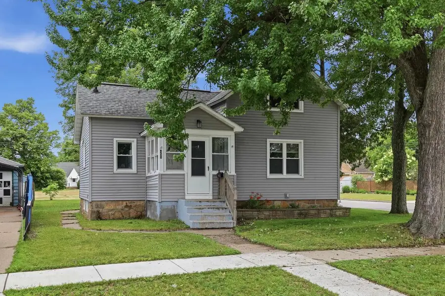 451 N 9TH AVENUE, Wisconsin Rapids, WI 54494 - #3